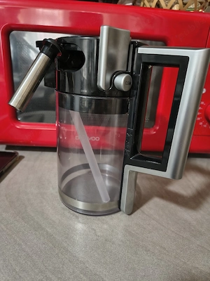 recipient lapte DeLonghi prima Donna 