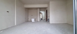 „Proiect Nou, Execuție Impecabilă, Acces Direct la Bulevard”