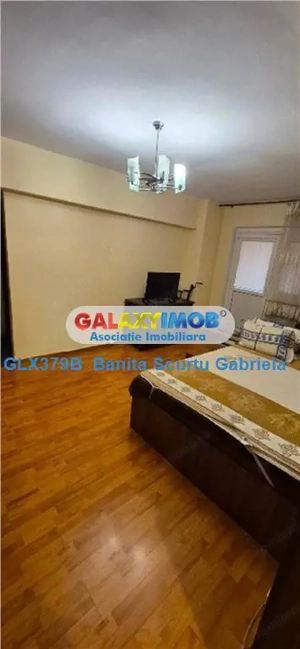 Vanzare apartament 3 camere,etaj 1, 1984, Zona Titan - imagine 4