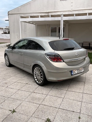 Opel Astra H GTC Full Option   1.9 Diesel  205.707 km   2000 euro - imagine 2