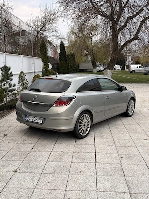 Opel Astra H GTC Full Option   1.9 Diesel  205.707 km   2000 euro - imagine 3