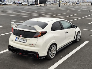 Honda civic type r FK2 - imagine 9