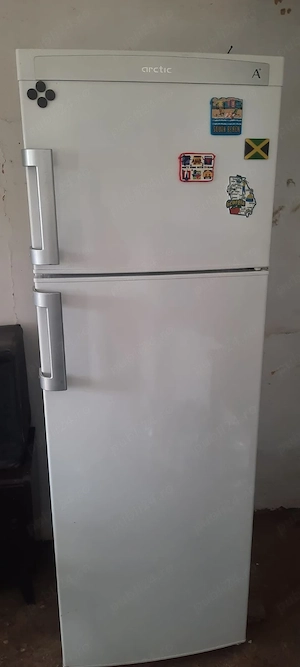 frigider arctic nou cu congelator
