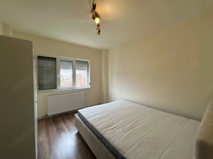 Apartament 3 camere, decomandat, zona Micalaca