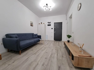 Garsoniera spatioasa, bucatarie separata, etaj 1 din 5, bloc cu lift, Metrou Berceni, Solstitiului - imagine 3