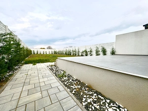 Duplex Modern.Teren 408mp.5 camere!