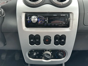 Dacia Sandero 1.5 DCI Laureate - imagine 17