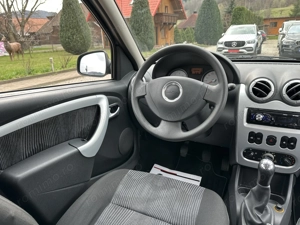 Dacia Sandero 1.5 DCI Laureate - imagine 5