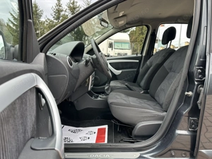 Dacia Sandero 1.5 DCI Laureate - imagine 18