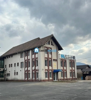 Hotel de vanzare in inima Branului - imagine 3