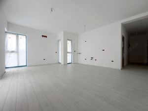 APARTAMENT CU 1 CAMERA ZONA TORONTAL- SPIT ONCOLOGIC la 67.500 euro - imagine 2