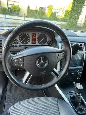 Mercedes B Class - imagine 4