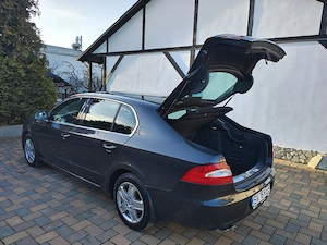 Skoda Superb 2010  - imagine 5