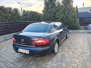 Skoda Superb 2010  - imagine 3