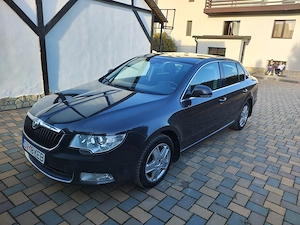 Skoda Superb 2010  - imagine 6
