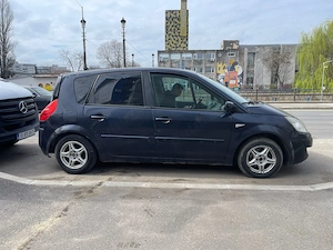 Dezmembrez renault scenic - imagine 5