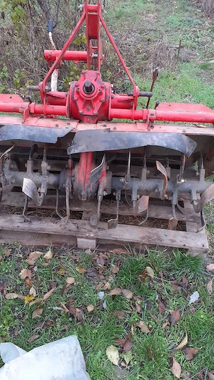 Vând freză de pământ - imagine 4