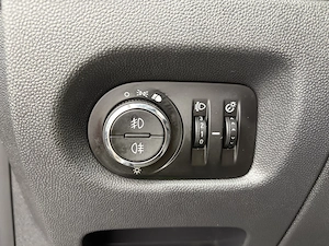 Opel Corsa 1.3 CDTI - imagine 13