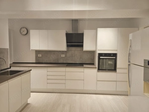 Apartament 4 camere mobilat , Zona Rond Alba Iulia - imagine 18