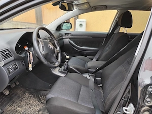 DeFecTa Toyota avensis 2.2 177hp - imagine 2