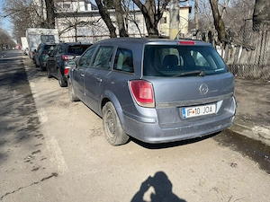 Dezmembrez opel astra h - imagine 2
