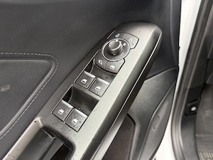 Ford Focus 1.5 TDCI 120 CP Titanium X - imagine 16