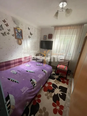 Casă cu 3 camere, garaj și curte spațioasă – zona Giulești  - imagine 3