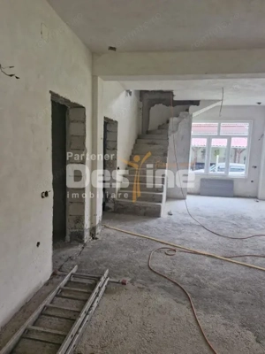 Casă frumoasă - zonă liniștită - imagine 5