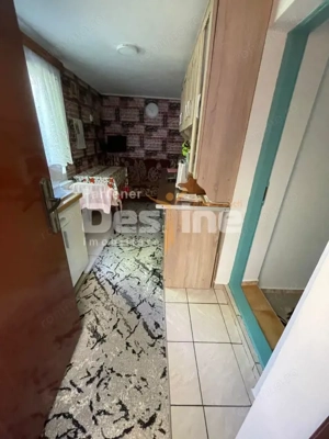 Casă cu 3 camere, garaj și curte spațioasă – zona Giulești  - imagine 11