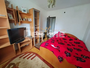 CUG - Apartament 3 camere DECOMANDAT 72 mp - imagine 5