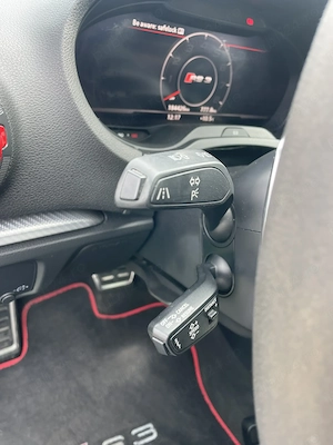 Audi RS3 Verde neon - imagine 9