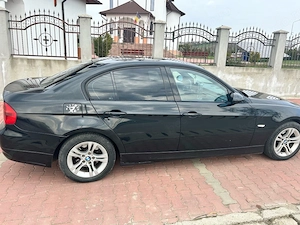 Bmw seria 3 E 90 - imagine 2