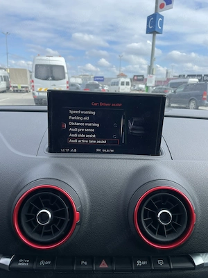 Audi RS3 Verde neon - imagine 10