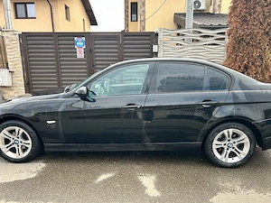 Bmw seria 3 E 90 - imagine 3