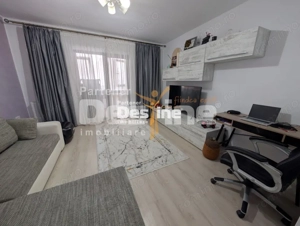 Apartament 2 camere decomandat 59 mp mobilat utilat geam la baie loc de parcare