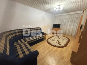 Apartament cu 3 camere, suprafata generoasa de 74 mp, la baza Colinei 