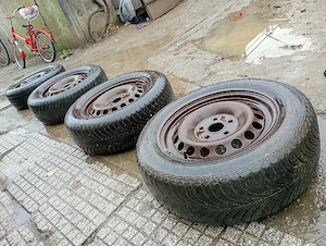 cauciucuri cu geante umflate gatavpuse pe masina 195 65 r15  pret negociabil la fata locului det.nr - imagine 3