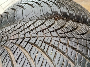 cauciucuri cu geante umflate gatavpuse pe masina 195 65 r15  pret negociabil la fata locului det.nr - imagine 2