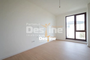 Casă duplex modern P+1+Pod 4 camere 3 băi terasă parcare 390 mp teren Hlincea - imagine 12