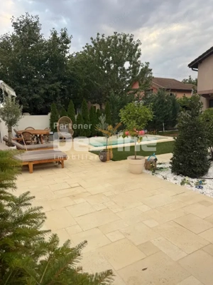 Casă spațioasă, panouri solare, Damila