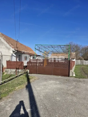 Casă frumoasă - zonă liniștită