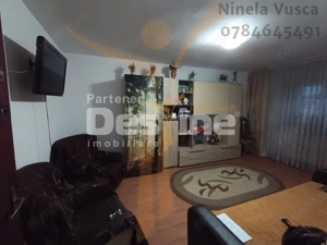  Apartament 3 camere decomandat cu spațiu de depozitare – Micro 11, Târgoviște - imagine 2