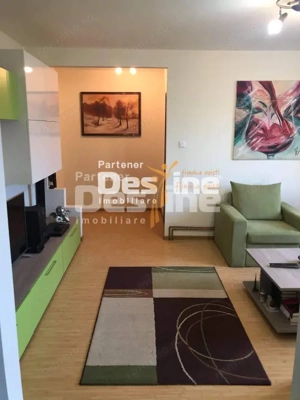 Ultracentral - Apartament cu 2 camere, semidecomandat, etaj 4/4, 50 mp, finisat