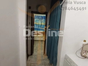  Apartament 3 camere decomandat cu spațiu de depozitare – Micro 11, Târgoviște - imagine 3