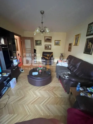 Apartament 3 camere decomandat ,Valea Ialomiței 