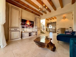 Casa cu 4 camere 160 mp + curte 250 mp, parcare, pet friendly, zona Tractorul 