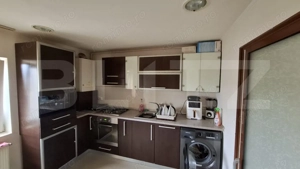 Apartament 3 camere decomandat, etaj 4, balcon, izolat – M11 - imagine 3