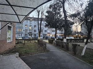 Centru Hunedoara spatiu comercial birouri salon 58mp - imagine 4