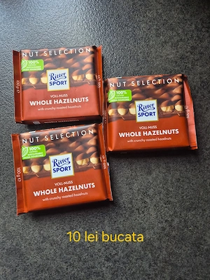 Ciocolata Ritter Sport cu alune de padure 100 G
