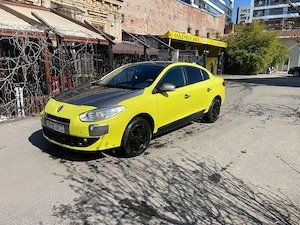 Dezmembrez renault fluence - imagine 4